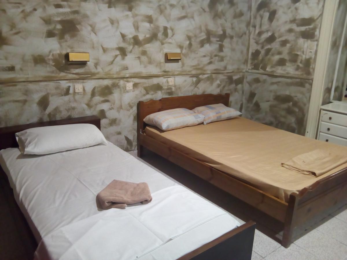 Hotel Feron Athene Buitenkant foto